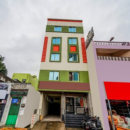 Hotel O Sree Vishnu Bhavan Tirupati Exteriör bild